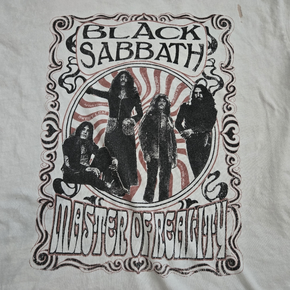 Black Sabbath Master of Reality Distressed Holes Faded T-Shirt S/M Ozzy Osborne